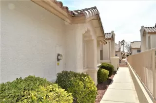 Photo #2: 2167679 Listing 