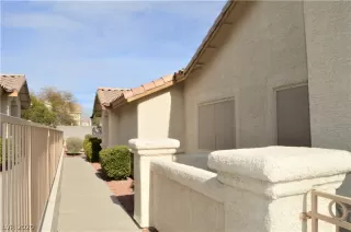Photo #3: 2167679 Listing 