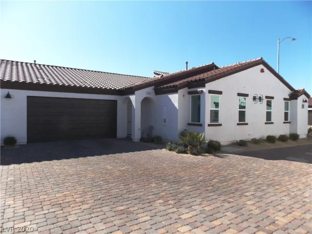 MLS: 2167721 Condo For Sale