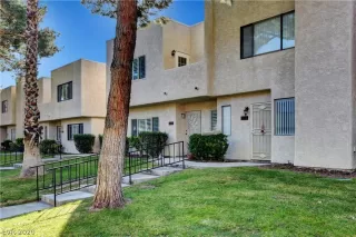 Photo #2: 2167753 Listing 