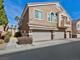 Photo #1: 2167800 Listing