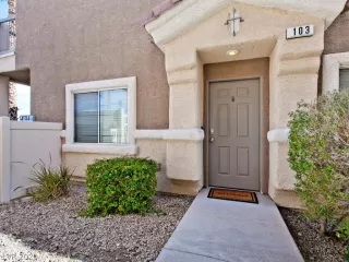 Photo #2: 2167800 Listing