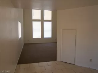 Photo #3: 2167848 Listing 