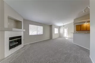 Photo #6: 2167876 Listing