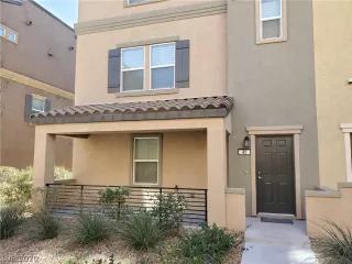 Photo #1: 2167941 Listing 