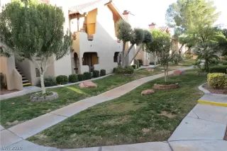 Photo #3: 2168043 Listing