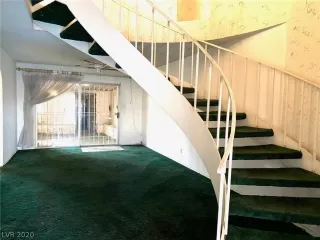 Photo #1: 2168101 Listing