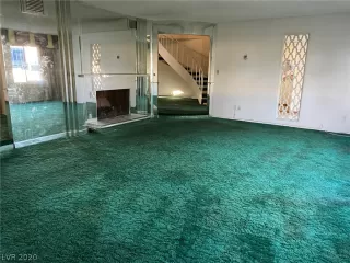 Photo #4: 2168101 Listing