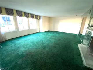 Photo #5: 2168101 Listing