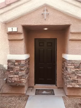 Photo #4: 2168142 Listing