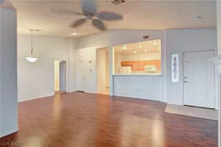 Photo #2: 2168346 Listing 