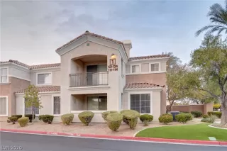 Photo #4: 2168346 Listing 