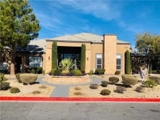 Photo #1: 2168368 Listing 