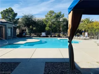 Photo #2: 2168368 Listing 