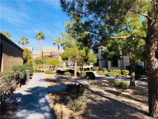 Photo #3: 2168368 Listing 