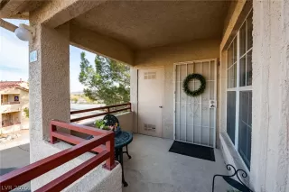 Photo #1: 2168369 Listing