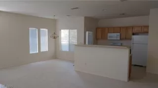 Photo #2: 2168404 Listing 