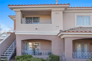 Photo #1: 2168456 Listing