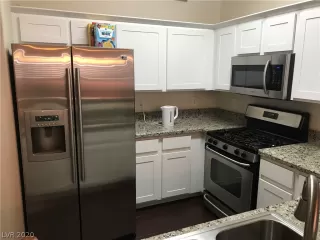 Photo #6: 2168511 Listing 