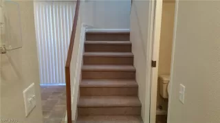 Photo #5: 2168516 Listing 