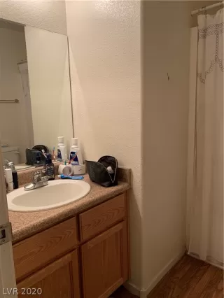 Photo #2: 2168631 Listing 