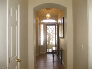 Photo #2: 2168633 Listing