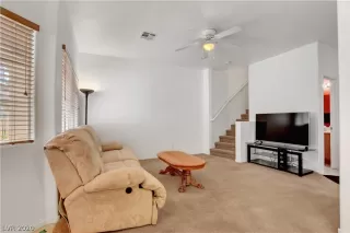 Photo #4: 2168673 Listing 