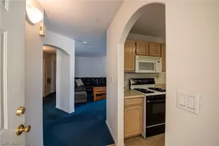 Photo #2: 2168703 Listing 