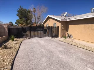 Photo #2: 2168718 Listing 