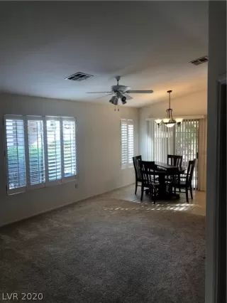 Photo #4: 2168735 Listing