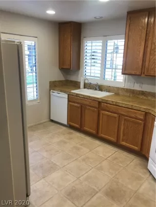 Photo #6: 2168735 Listing