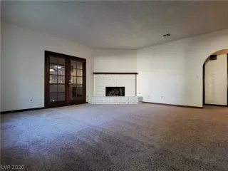 Photo #2: 2168872 Listing 