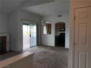 Photo #2: 2168920 Listing 