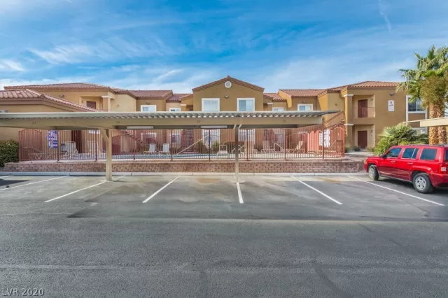 MLS: 2168921 Condo For Sale