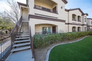 Photo #2: 2169002 Listing 