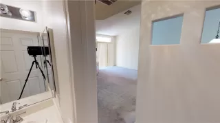 Photo #4: 2169058 Listing 