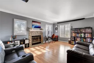 Photo #2: 2169077 Listing 