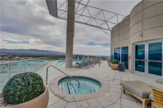 Photo #6: 2169121 Listing