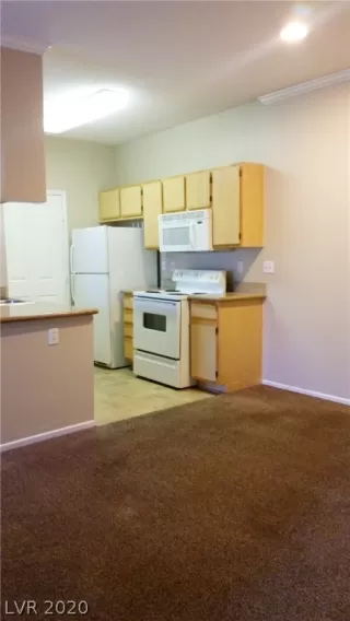 Photo #2: 2169147 Listing