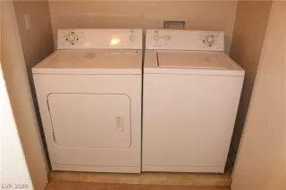 Photo #5: 2169231 Listing 