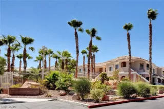 Photo #2: 2169357 Listing