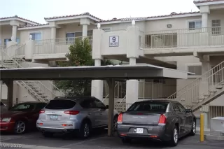 Photo #1: 2169401 Listing