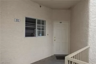 Photo #3: 2169401 Listing