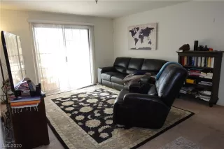 Photo #4: 2169401 Listing