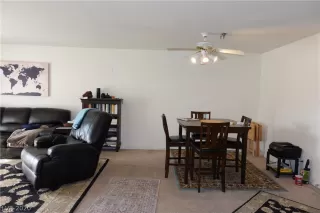 Photo #6: 2169401 Listing