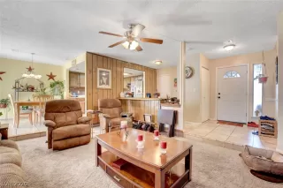 Photo #4: 2169424 Listing 