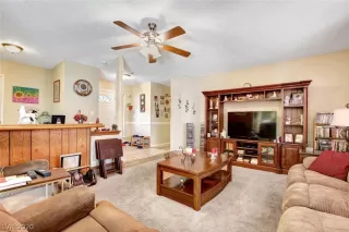 Photo #5: 2169424 Listing 