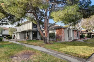 Photo #1: 2169475 Listing