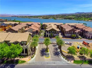 Photo #2: 2169560 Listing 