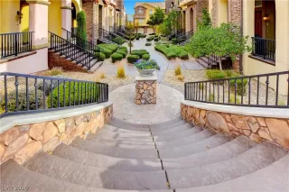 Photo #3: 2169560 Listing 